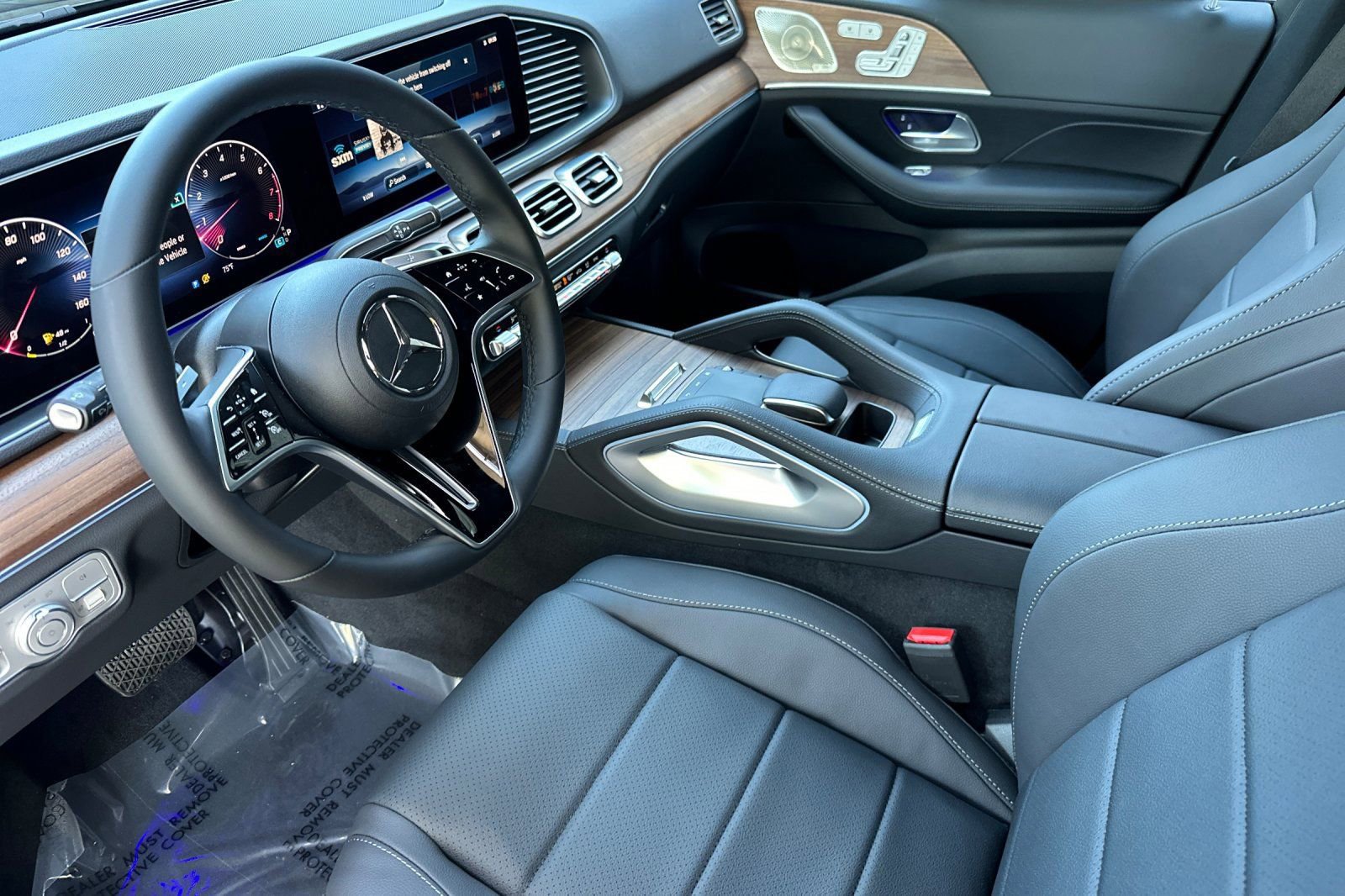 2026 Mercedes Benz GLE 350 4MATIC photo 4