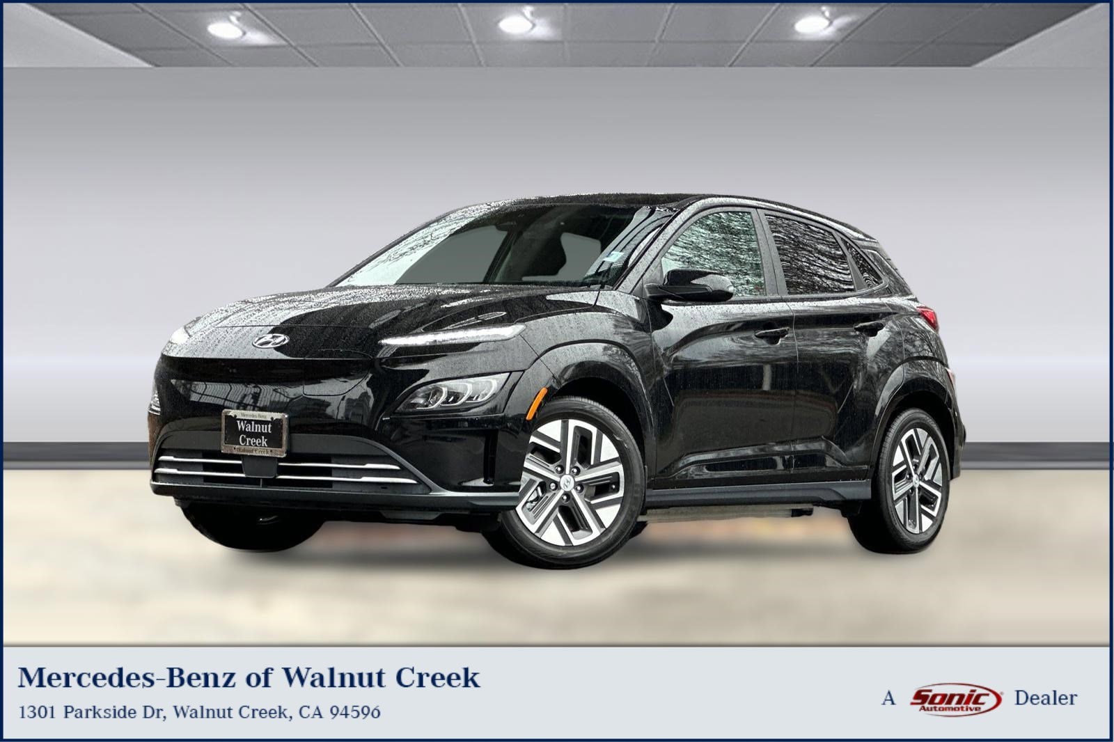 2023 Hyundai Kona EV Limited's photo