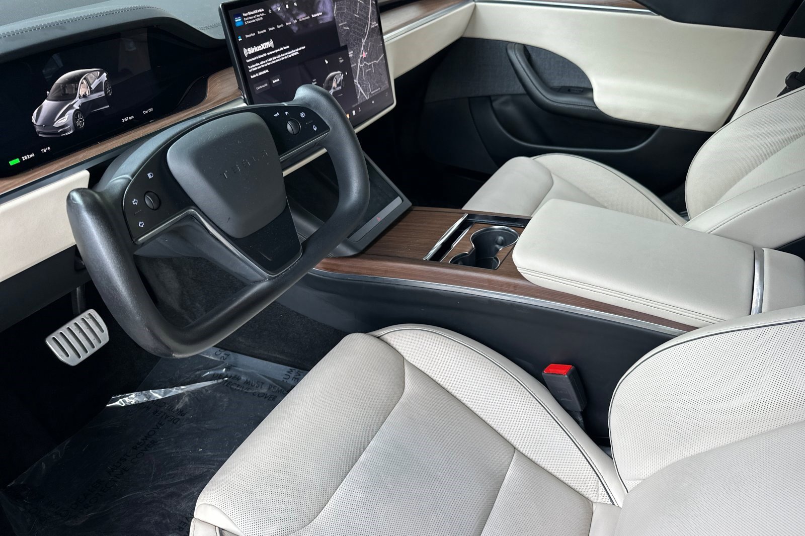 2021 Tesla Model S Plaid photo 4