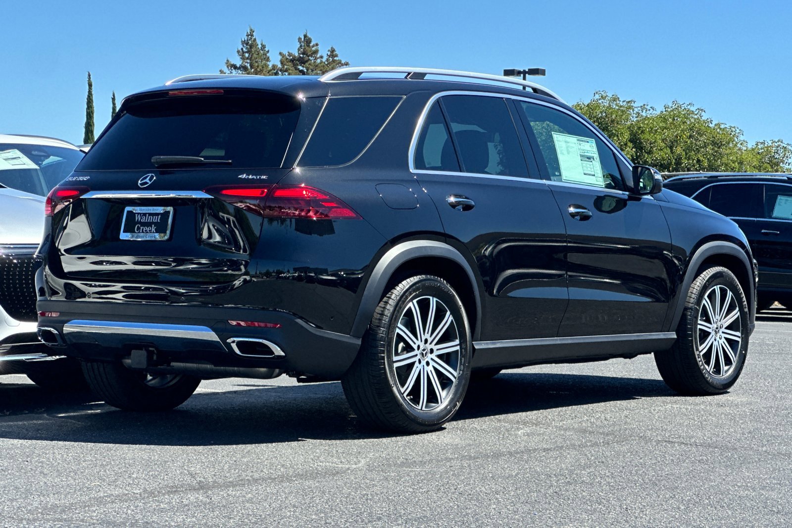 2026 Mercedes Benz GLE 350 4MATIC photo 2