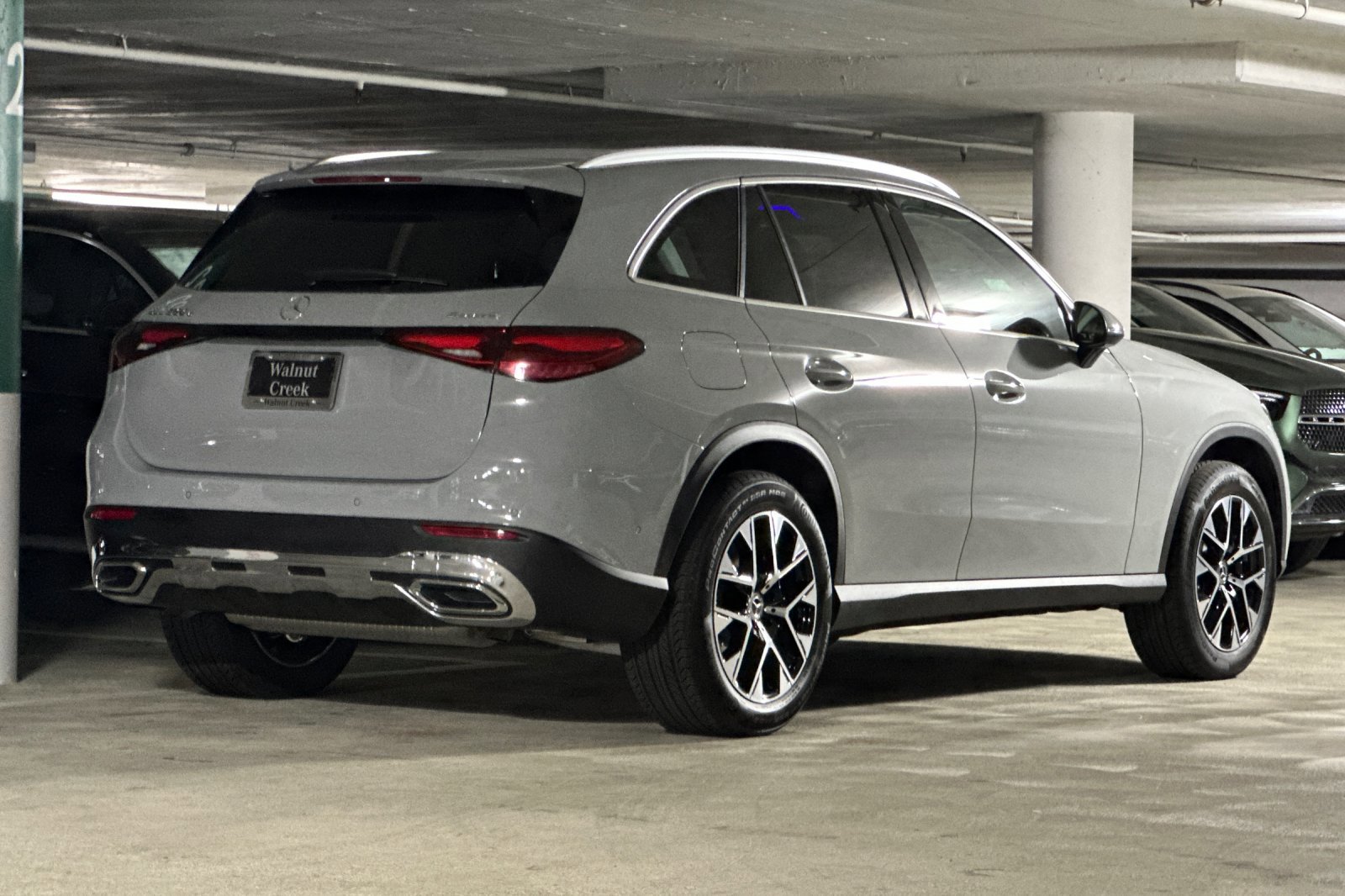 2026 Mercedes Benz GLC 350e 4MATIC photo 3