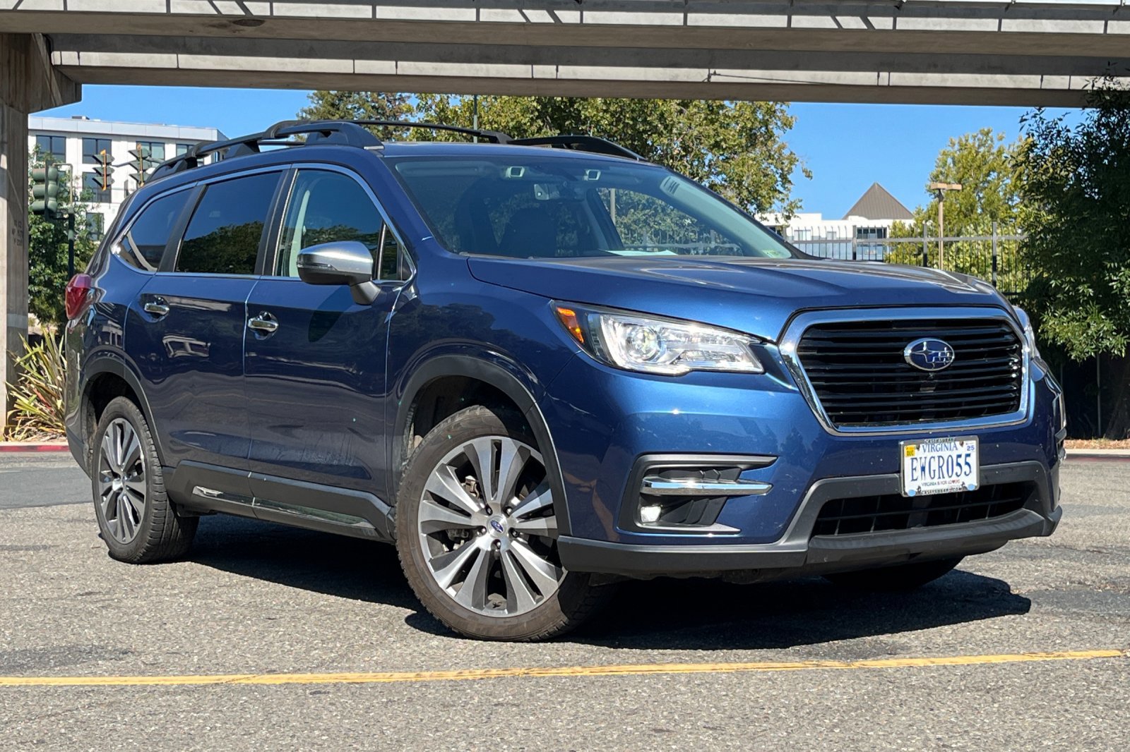 2022 Subaru Ascent Touring photo 4