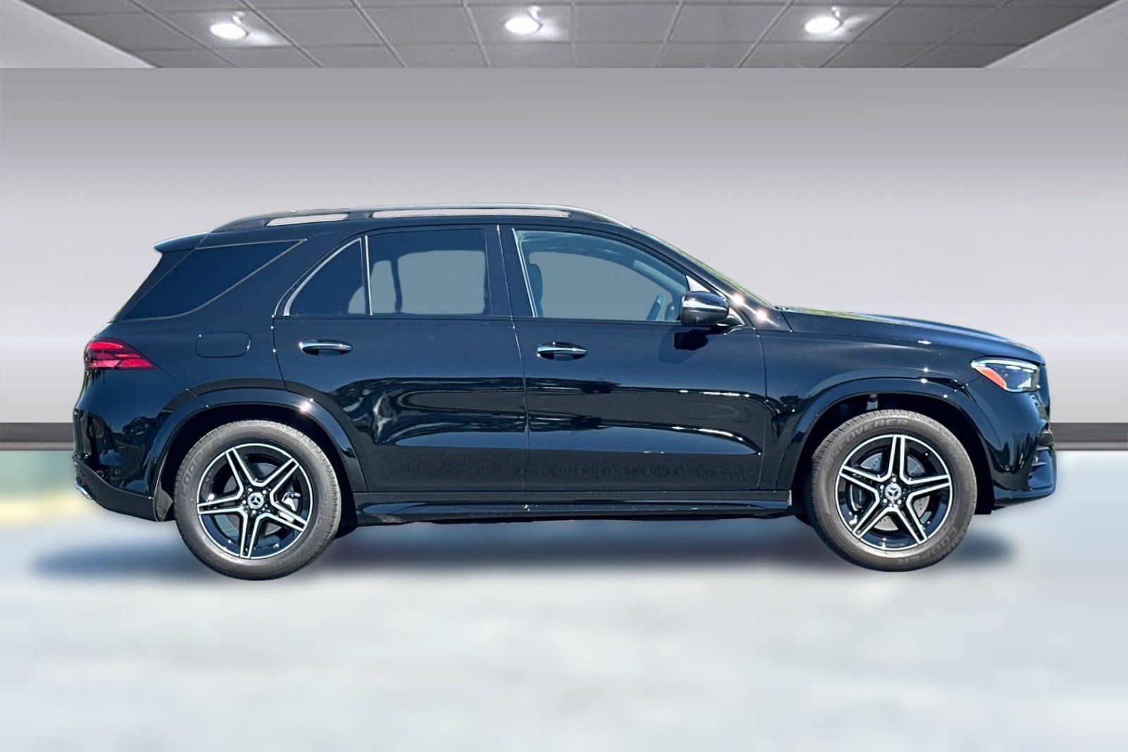 2026 Mercedes-Benz GLE GLE450 - Photo 7