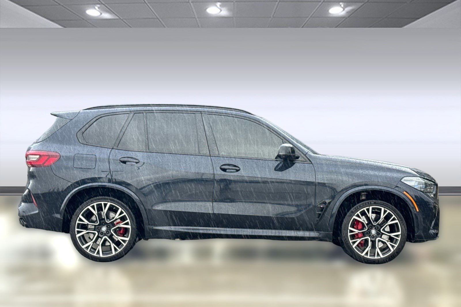 2022 Bmw X5 M photo 3
