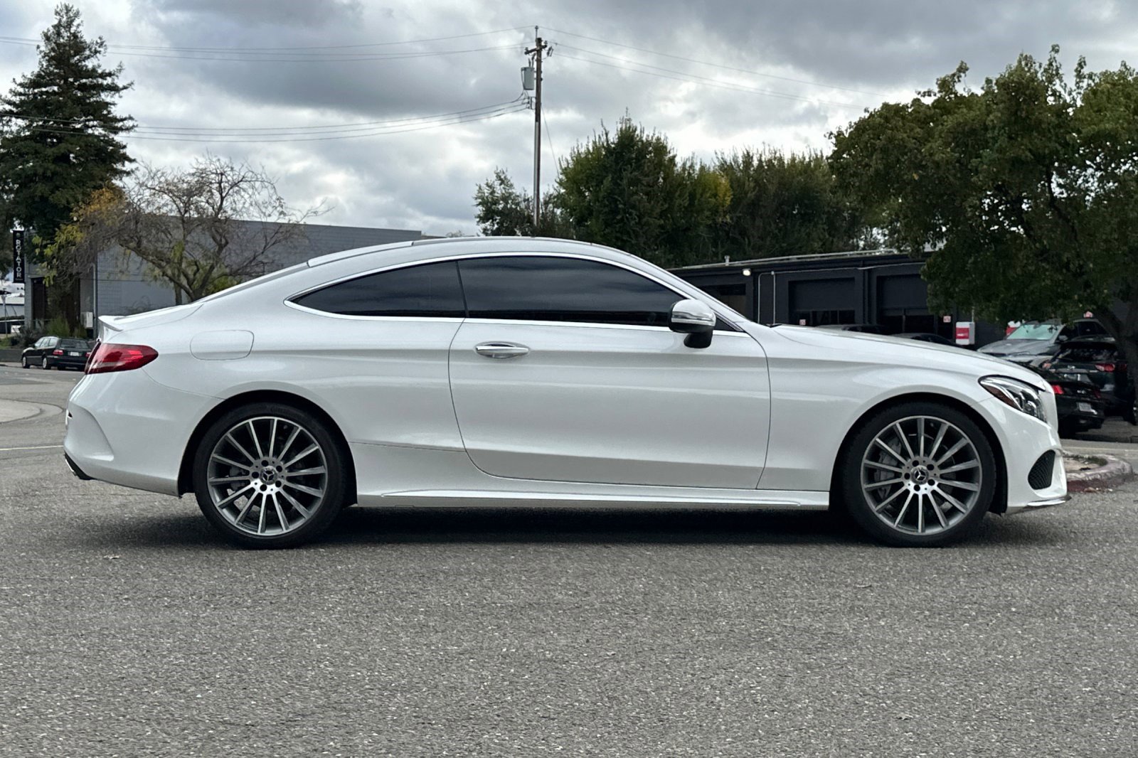2018 Mercedes Benz C 300 Coupe photo 2
