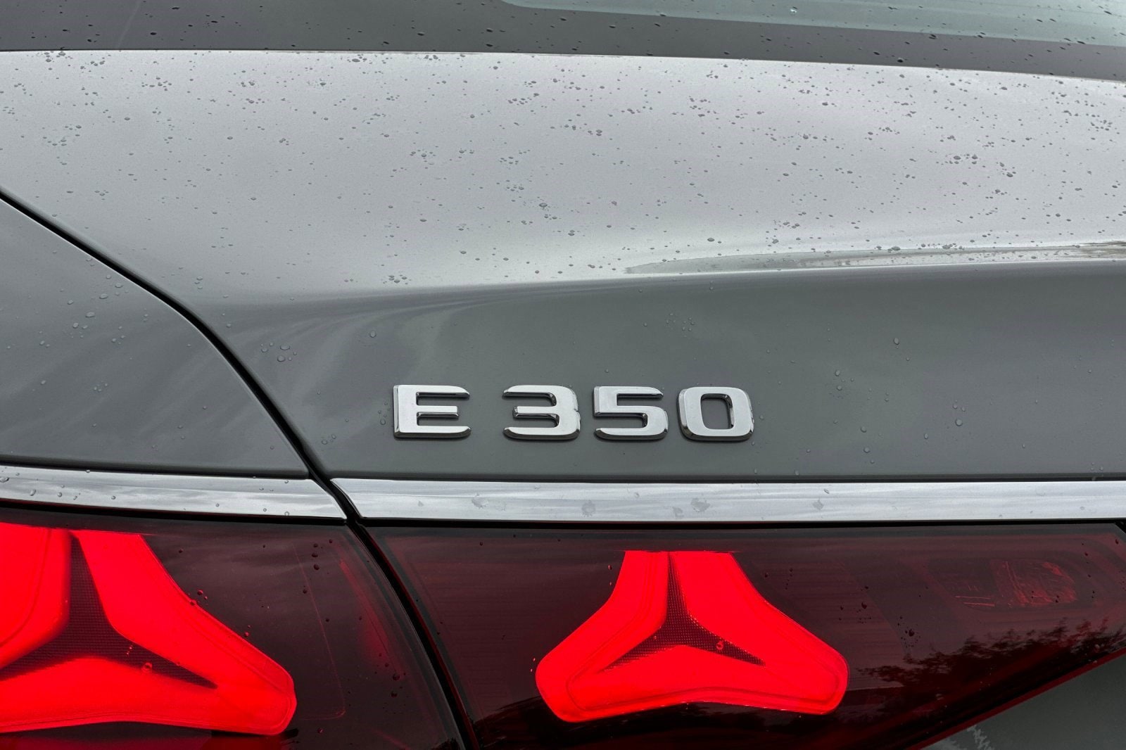 2026 Mercedes-Benz E-Class E350 - Photo 21