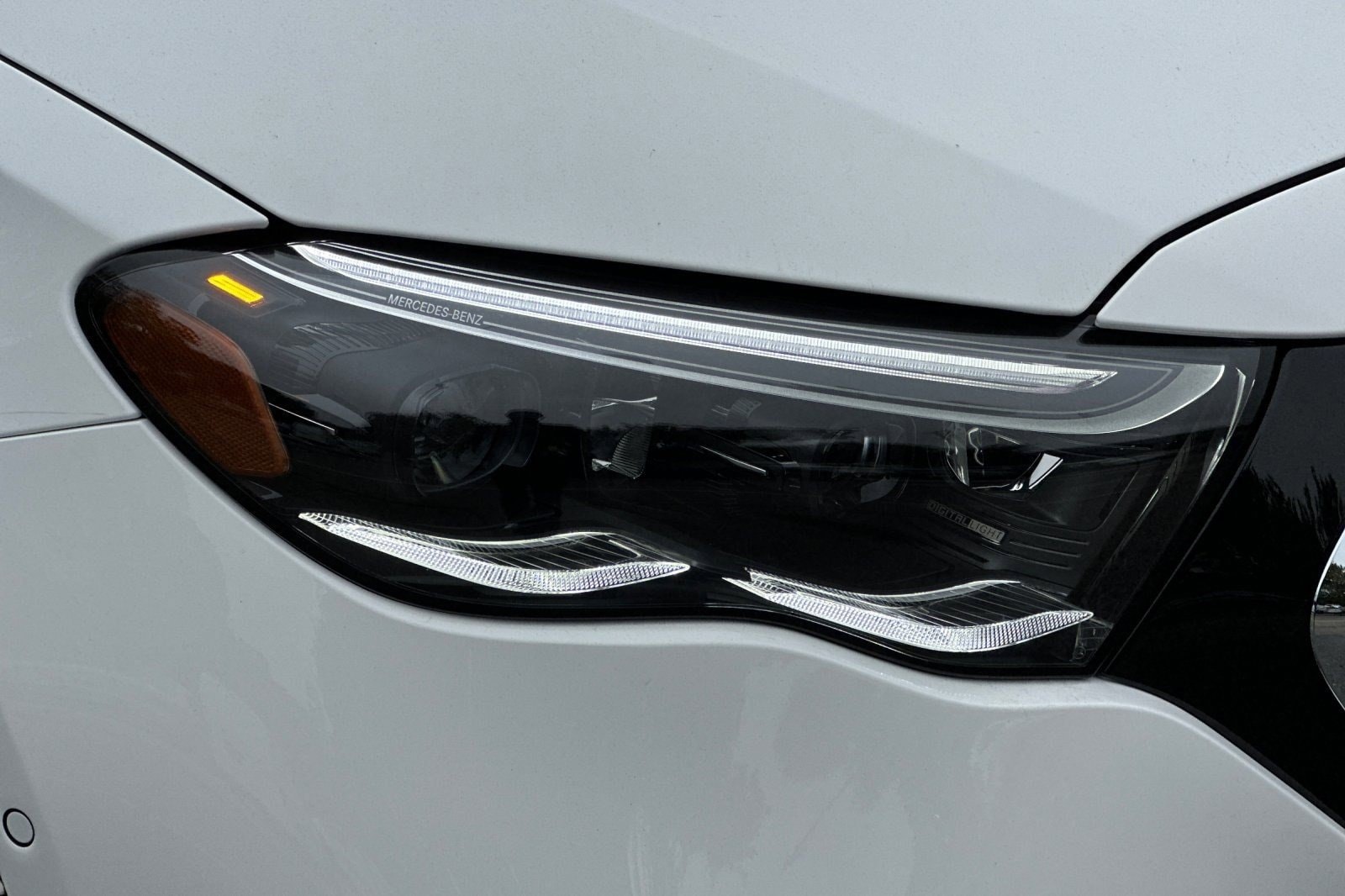 2026 Mercedes-Benz E-Class E350 - Photo 11