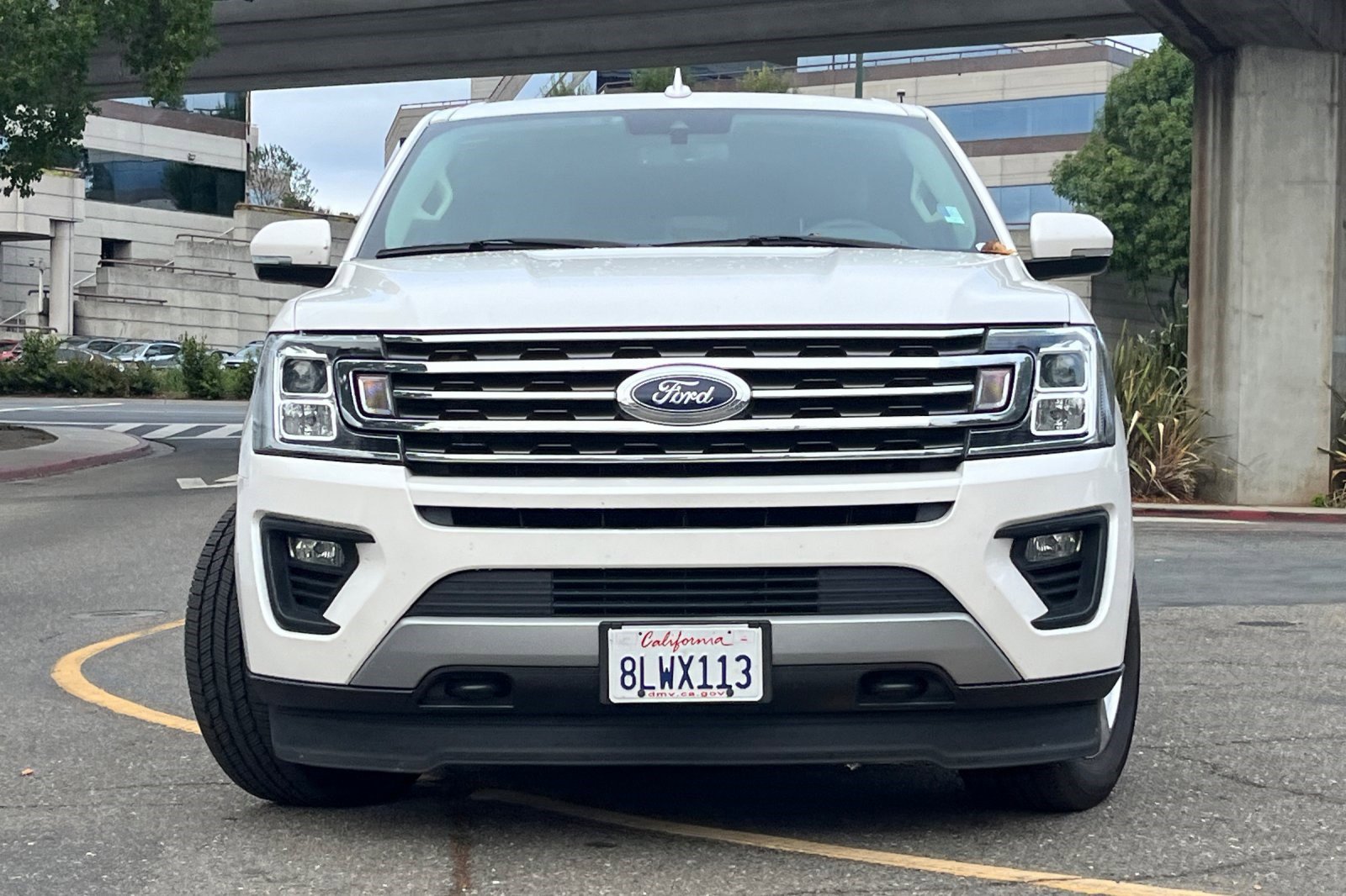 2019 Ford Expedition XLT photo 2