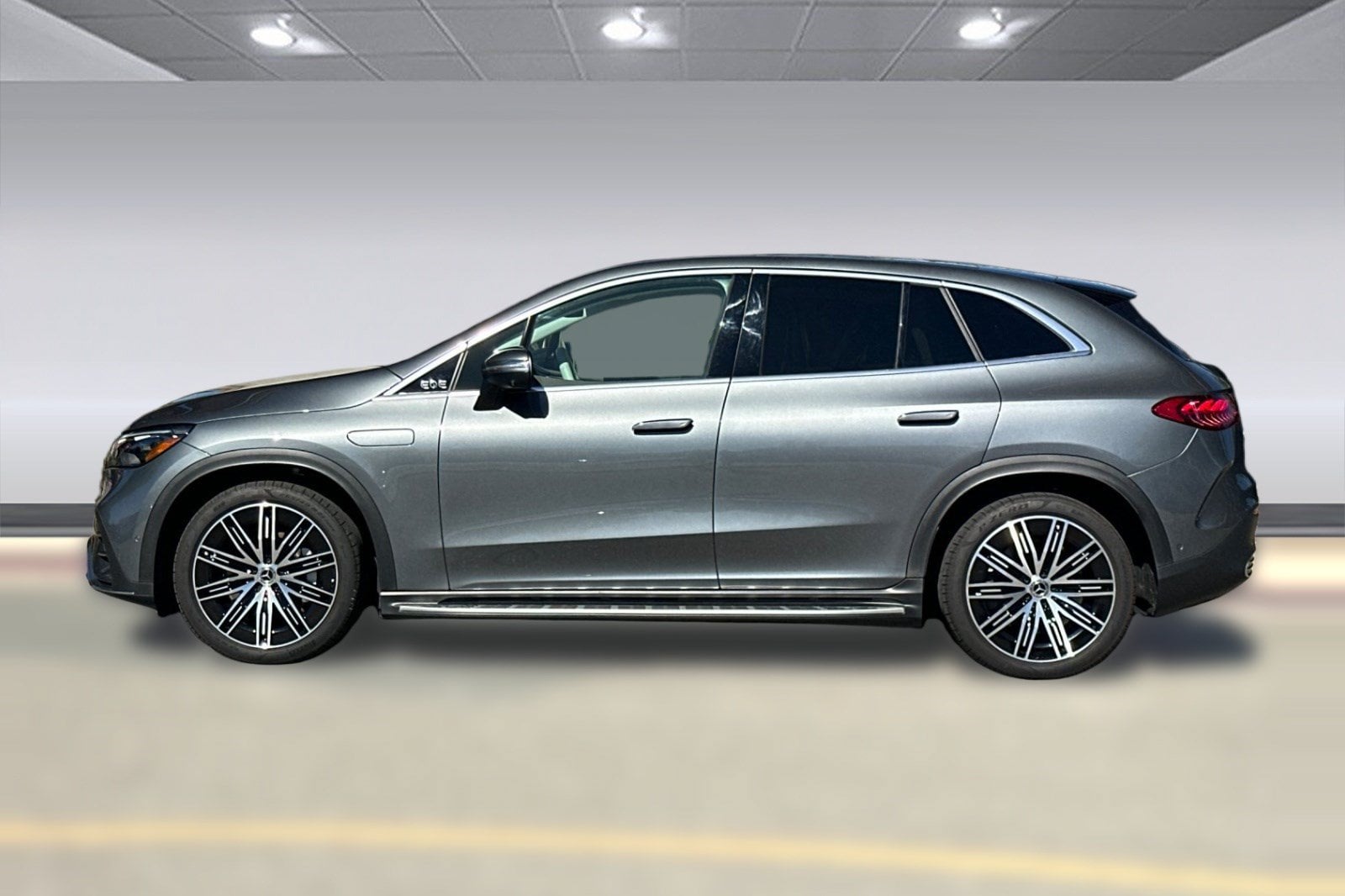 EQE 350+ SUV SUV