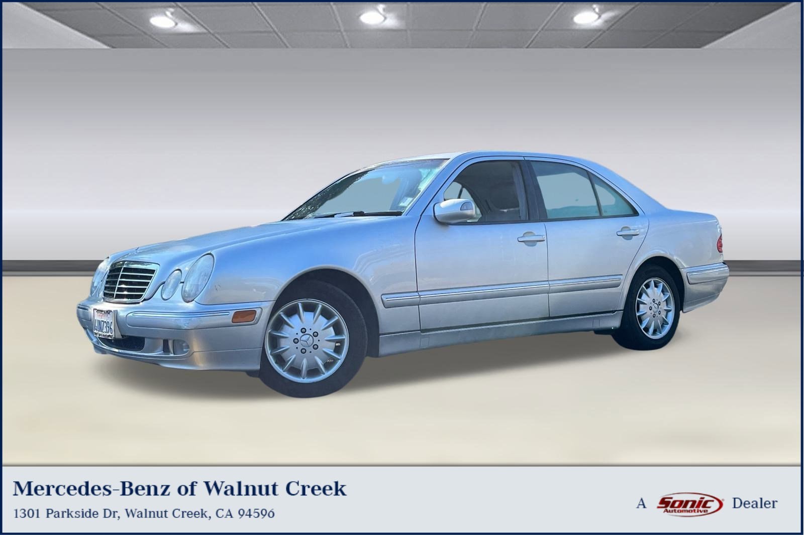 2001 Mercedes-Benz E-Class E320