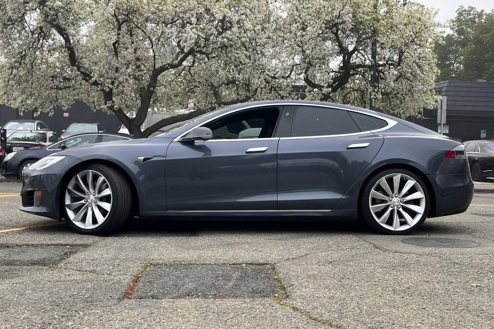 Used 2017 Tesla Model S 75 with VIN 5YJSA1E12HF192810 for sale in Walnut Creek, CA