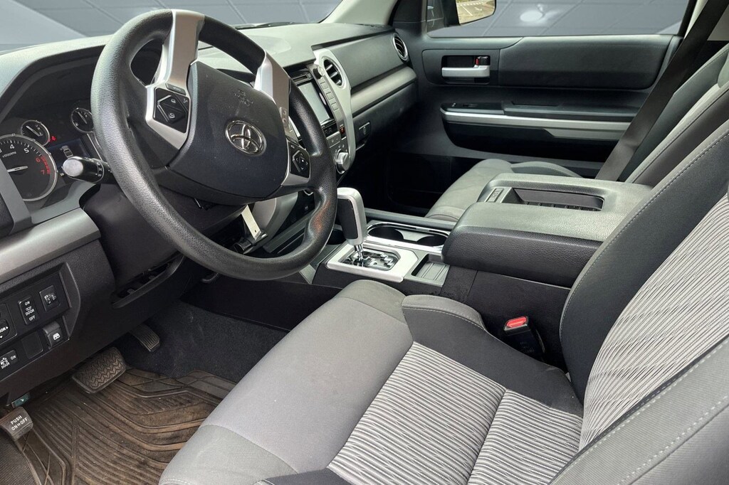 Used 2015 Toyota Tundra 2WD Truck CrewMax 5.7L V8 6-Spd AT SR5 Truck CrewMax