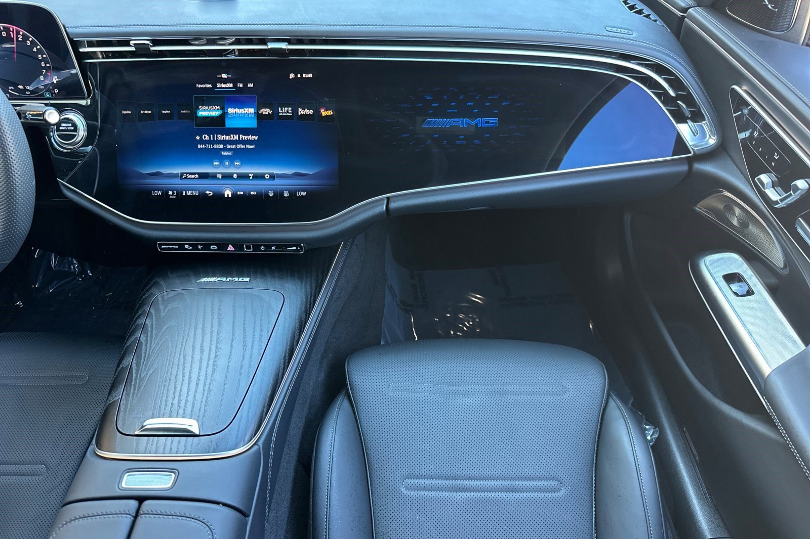 2025 Mercedes-Benz E-Class AMG E53 - Photo 31