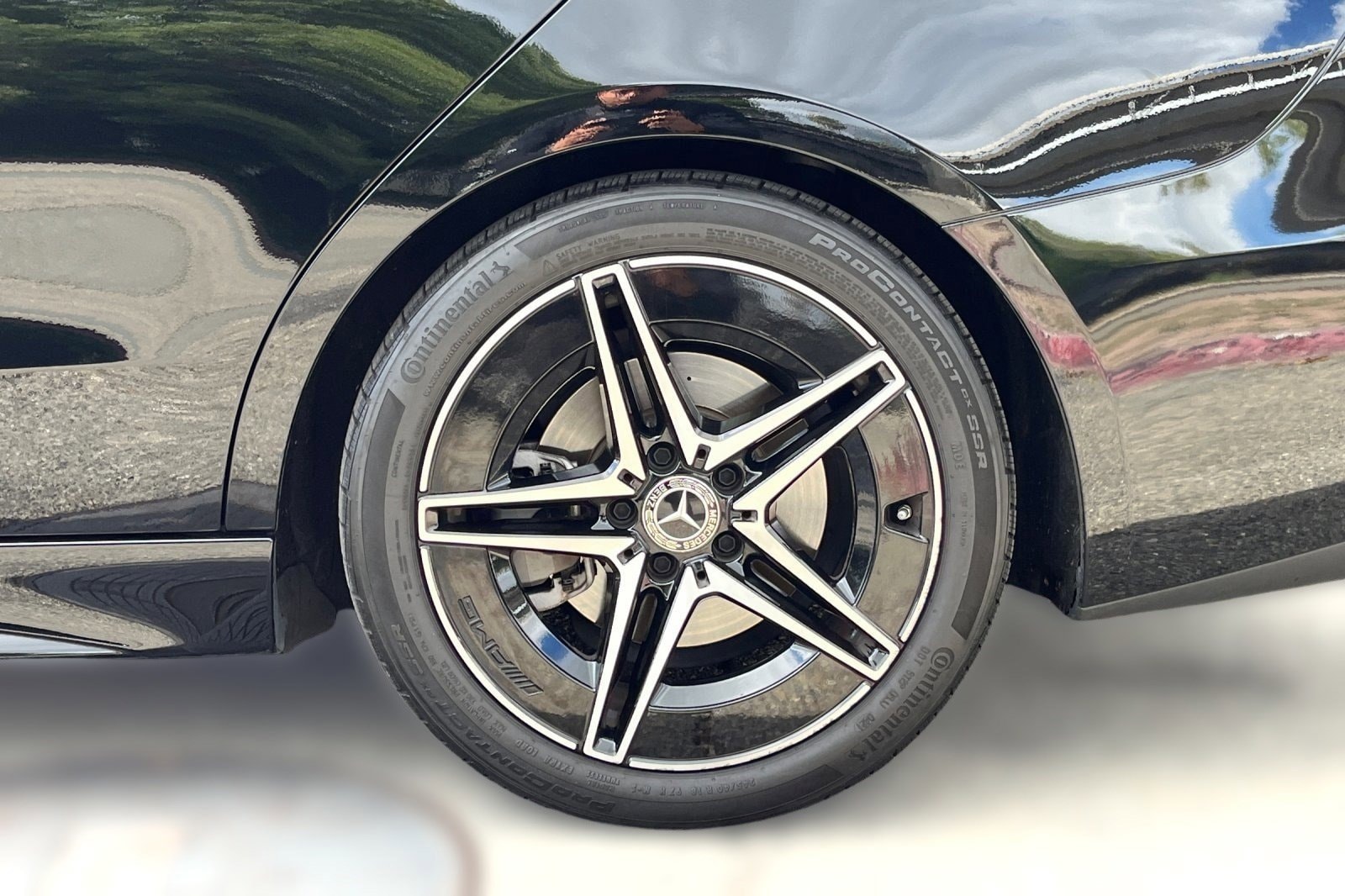 2022 Mercedes-Benz C-Class Coupe photo 6
