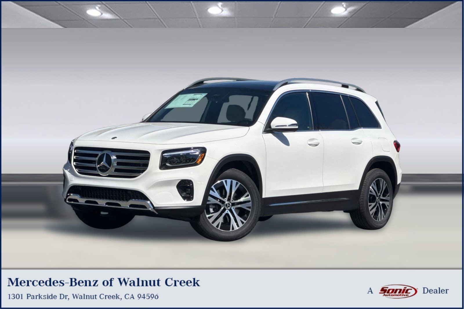 2026 Mercedes-Benz GLB GLB 250 4MATIC's photo