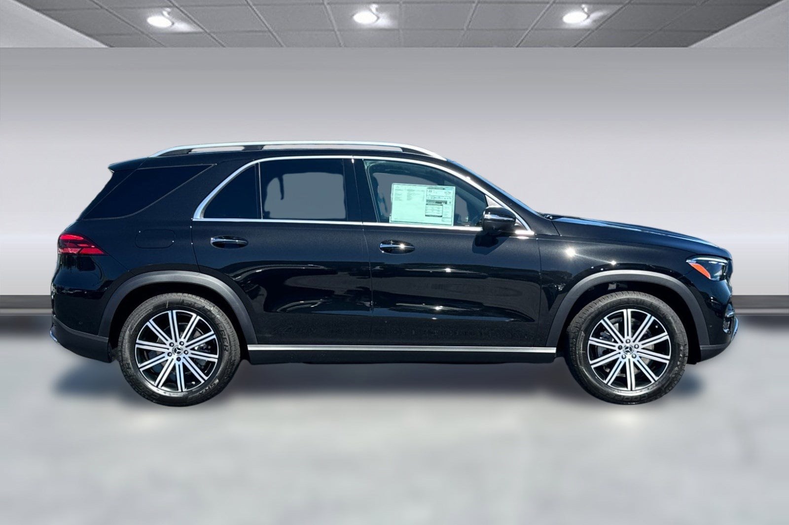 2026 Mercedes-Benz GLE 350 4MATIC SUV photo 6