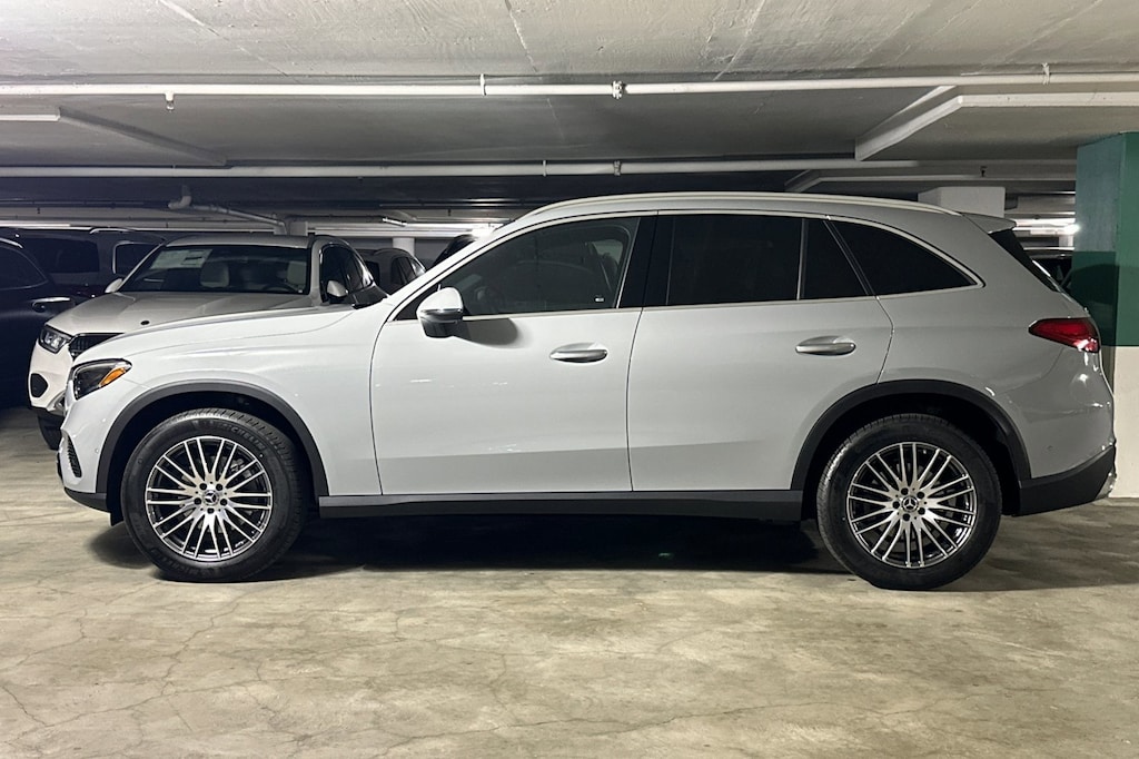 New 2026 Mercedes-Benz GLC 300 4MATIC SUV