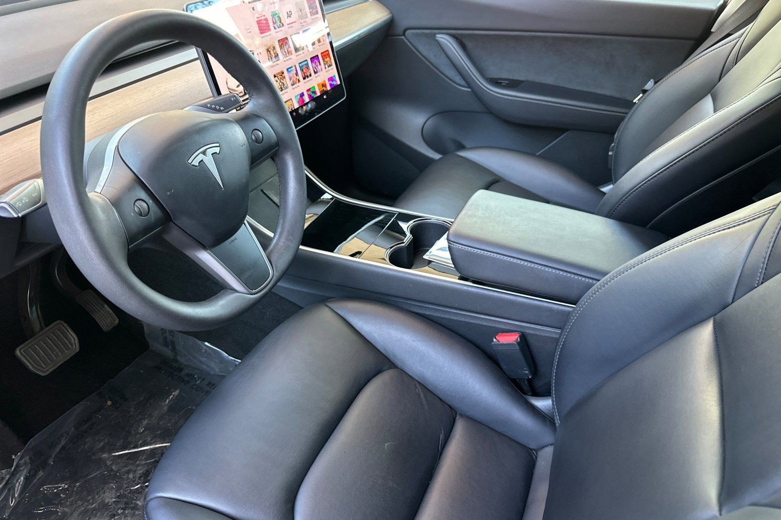 2020 Tesla Model Y Long Range photo 4