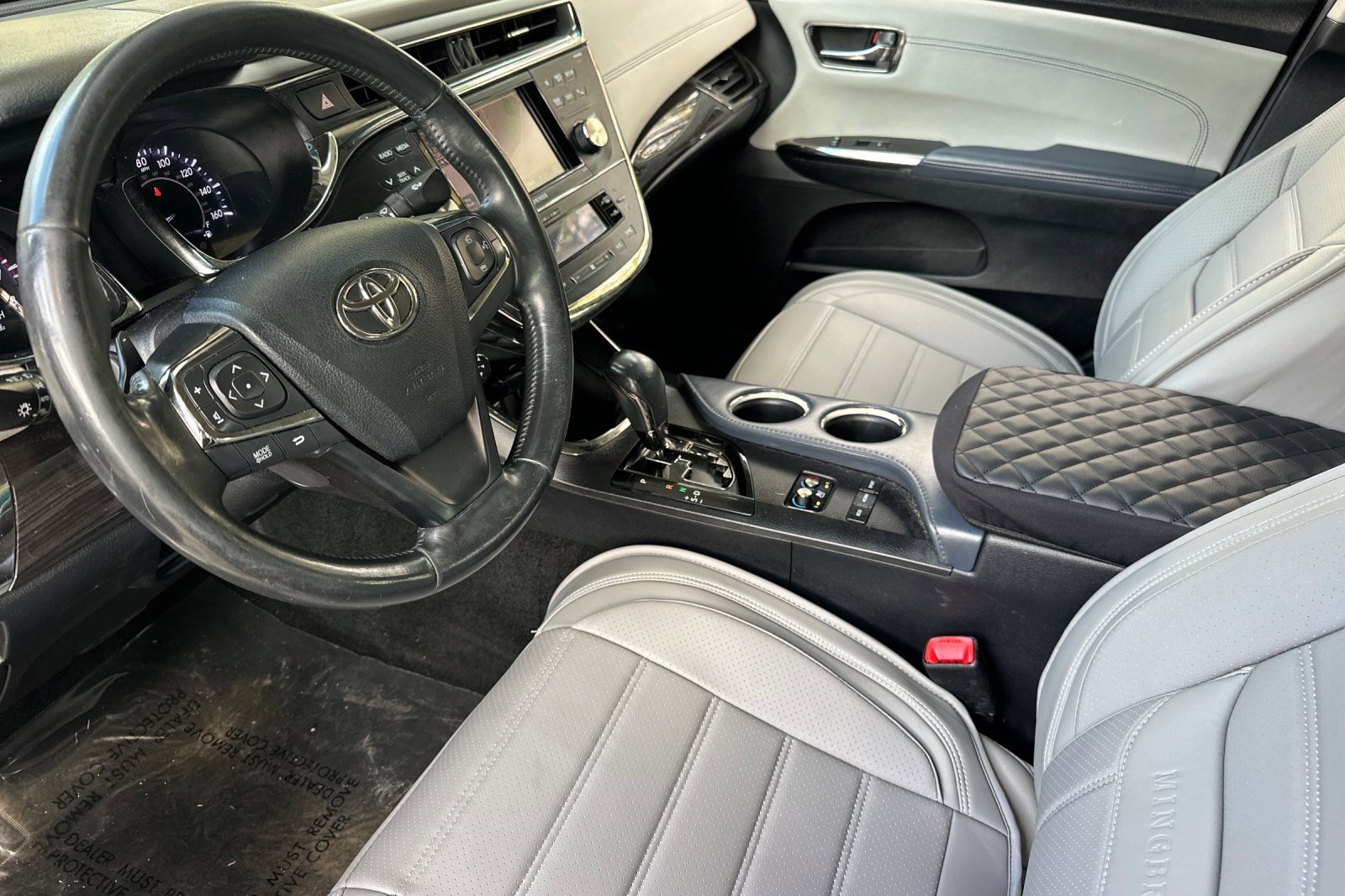 2013 Toyota Avalon Limited photo 4