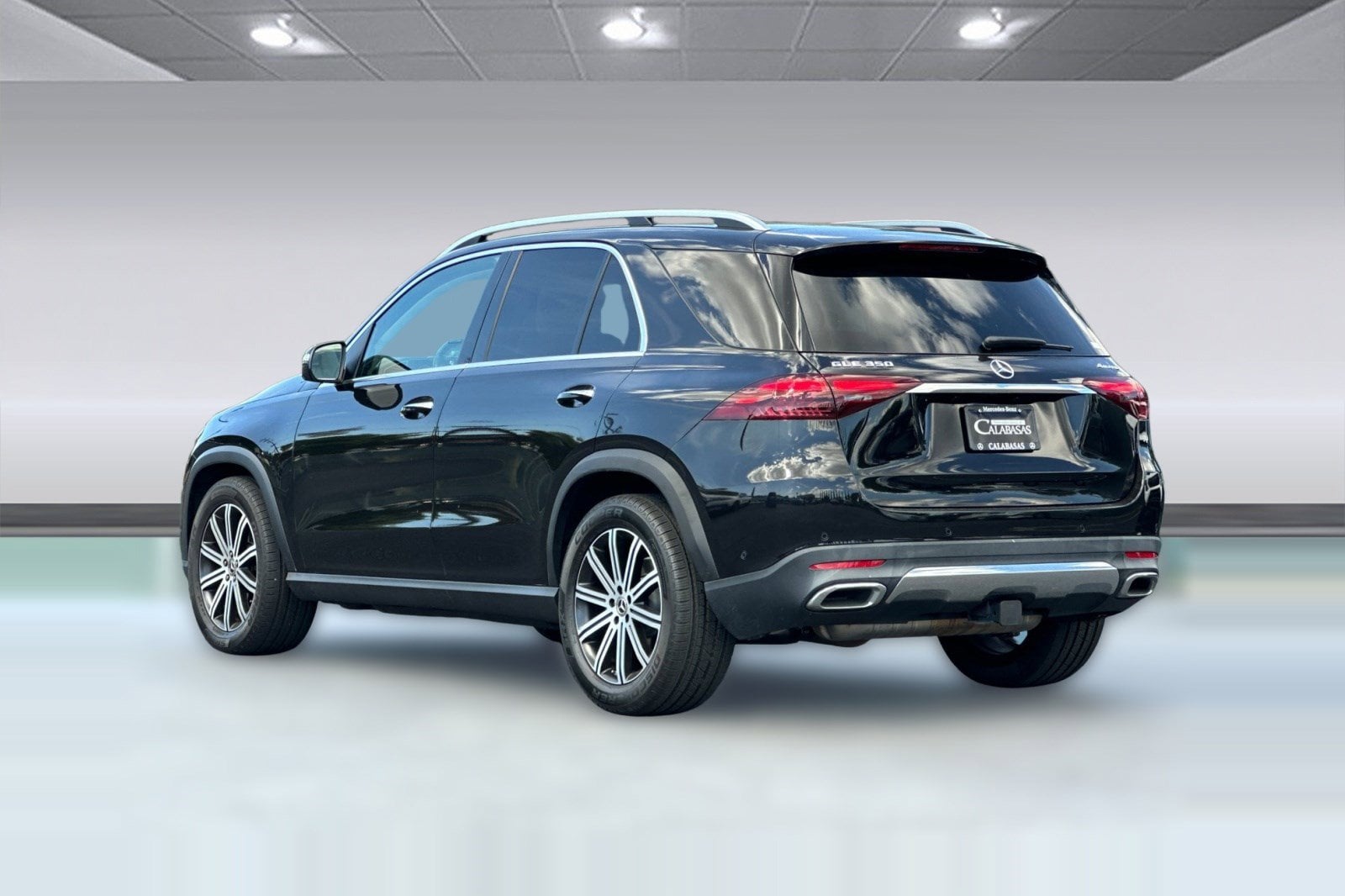 2024 Mercedes-Benz GLE 350 4MATIC SUV photo 2