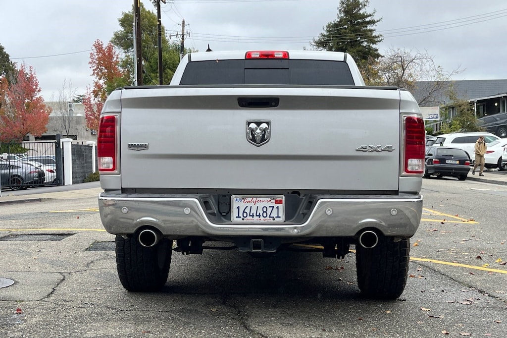 Used 2016 Ram 1500 4WD Crew Cab 140.5" Laramie Truck Crew Cab