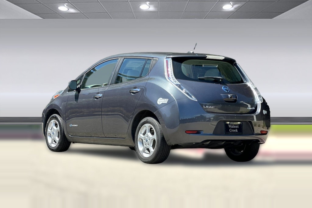 Used 2013 Nissan Leaf 4dr HB SV Hatchback