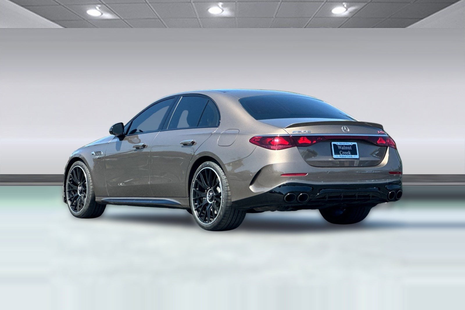 2025 Mercedes-Benz E-Class Coupe photo 2