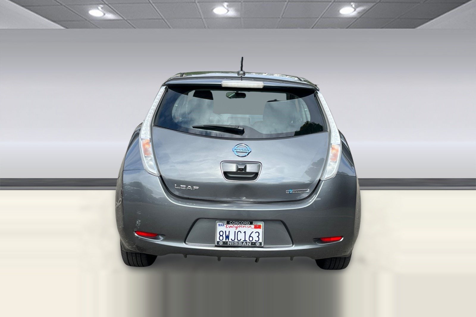 Leaf SV Hatchback Hatchback