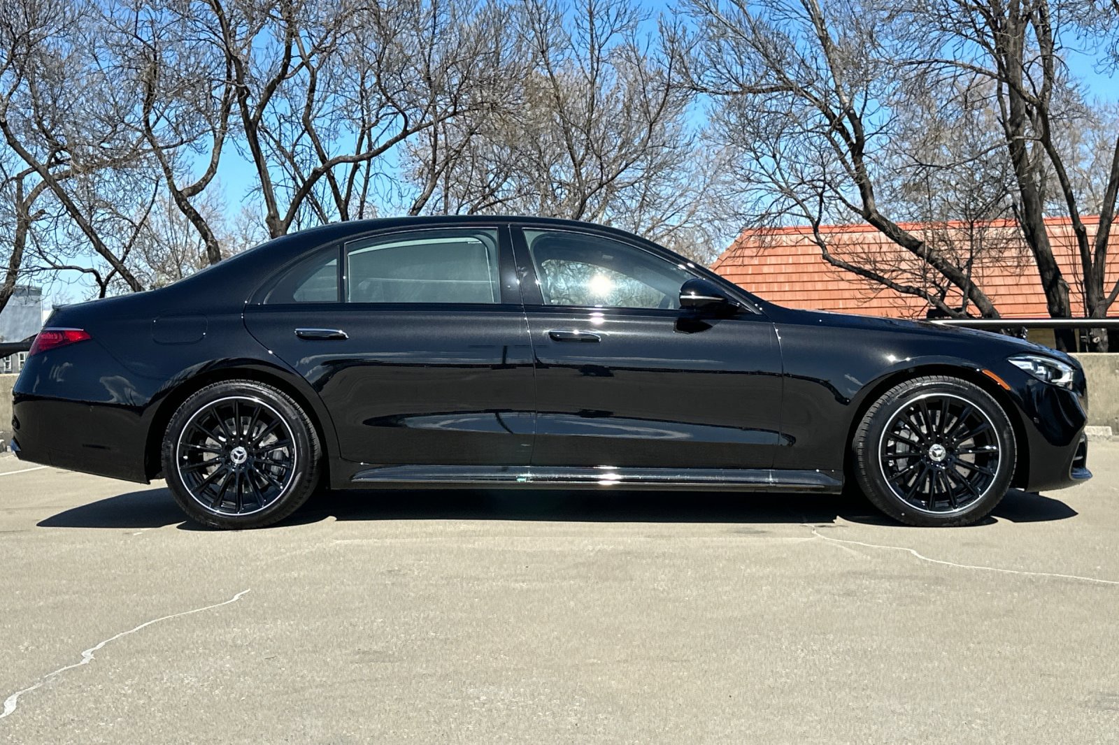 2025 Mercedes Benz S 450 500 4MATIC photo 2