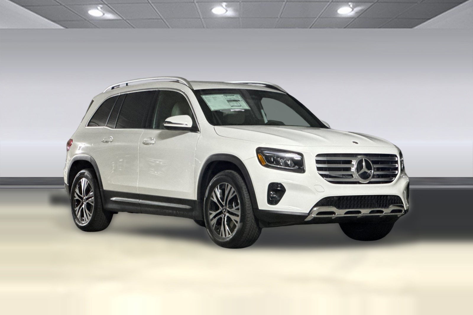 2026 Mercedes-Benz GLB 250 SUV photo 5