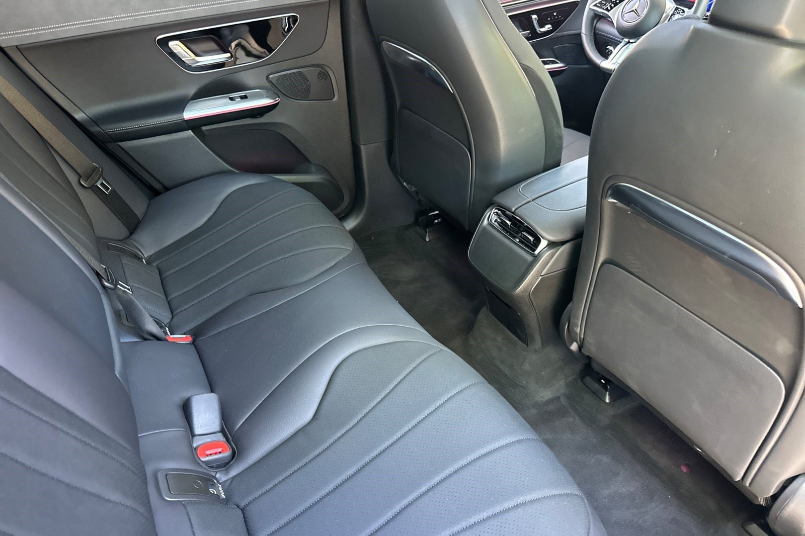 2026 Mercedes-Benz EQE SUV Base - Photo 36