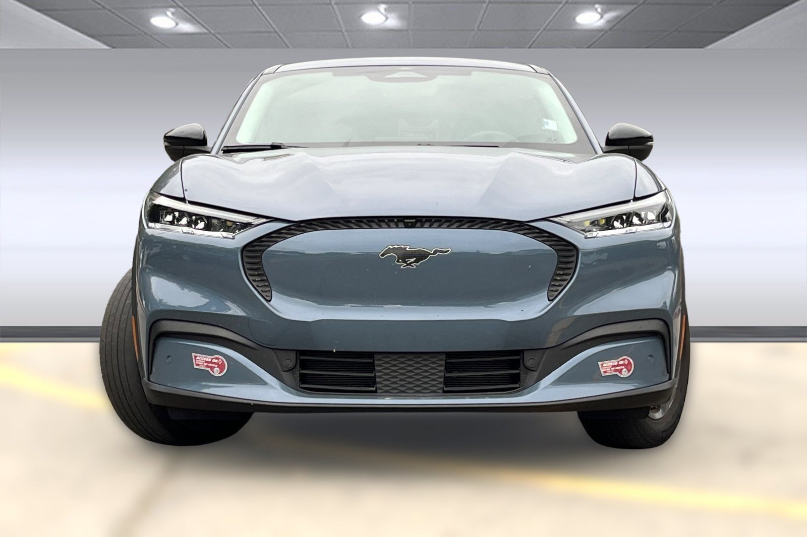 2023 Ford Mustang Mach-E Select photo 4