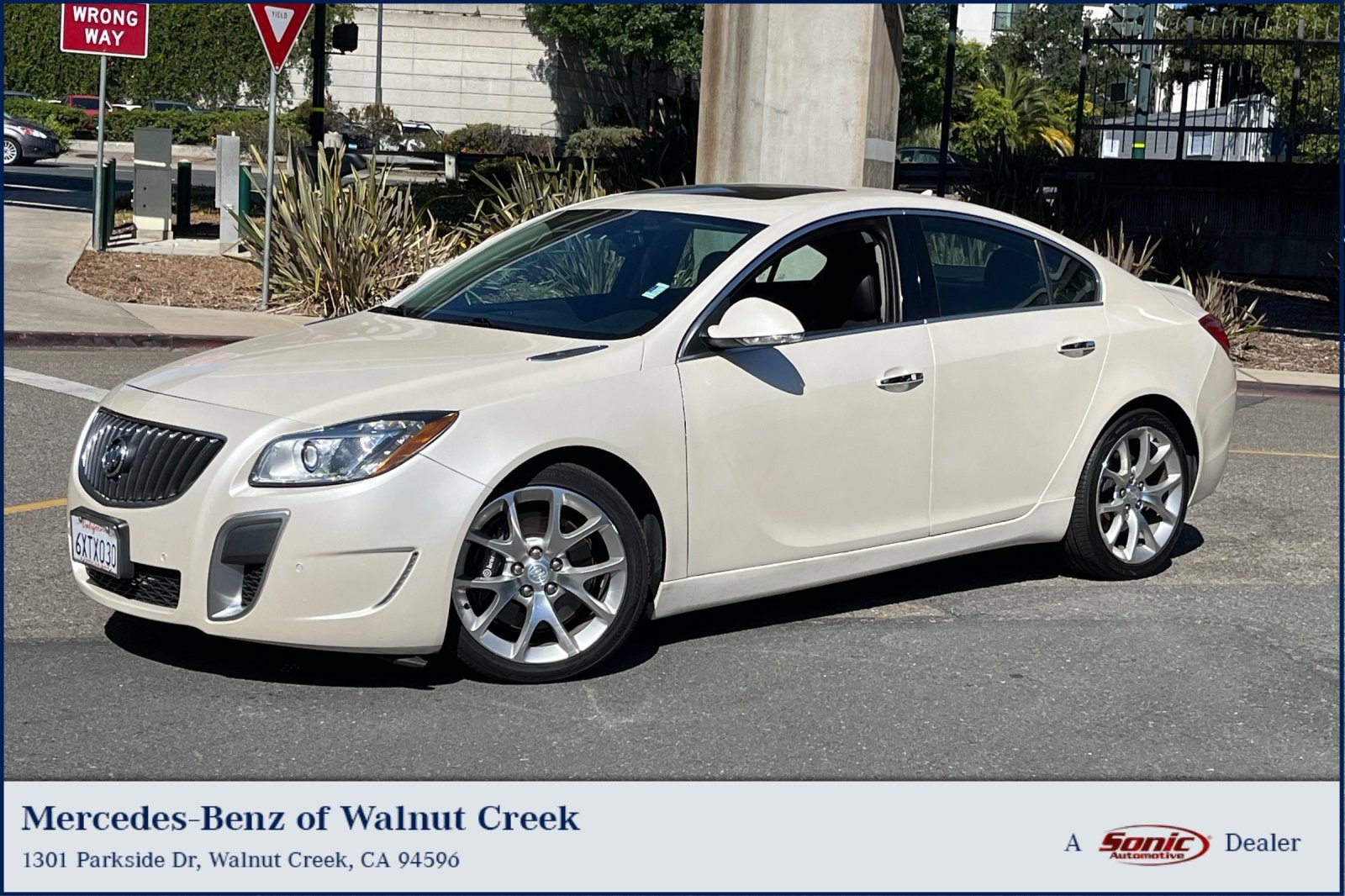 2012 Buick Regal's photo