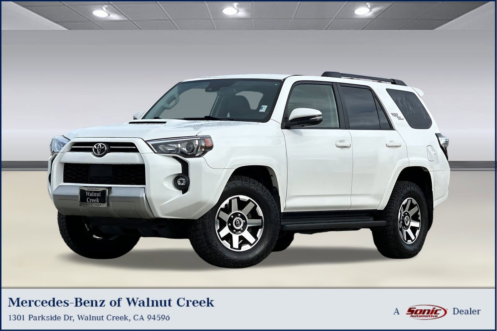2022 Toyota 4Runner TRD Off-Road Premium's photo