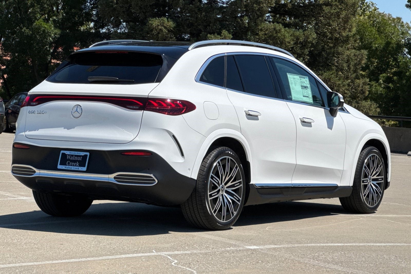 EQE 320+ SUV