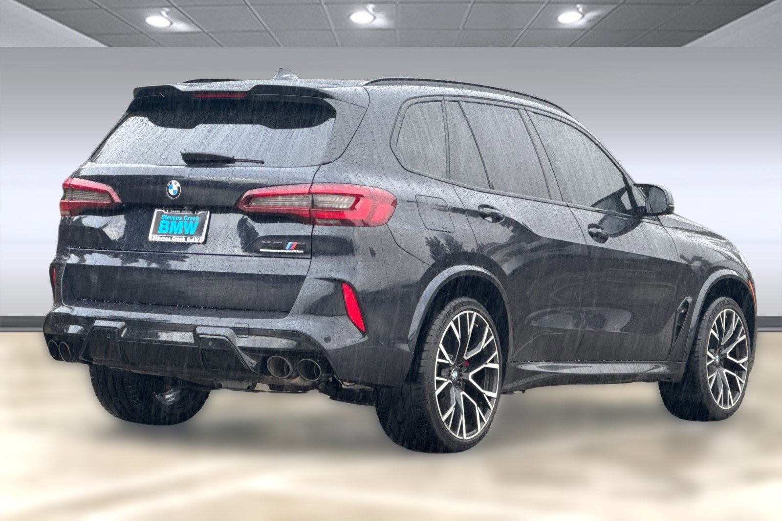 2022 Bmw X5 M photo 2