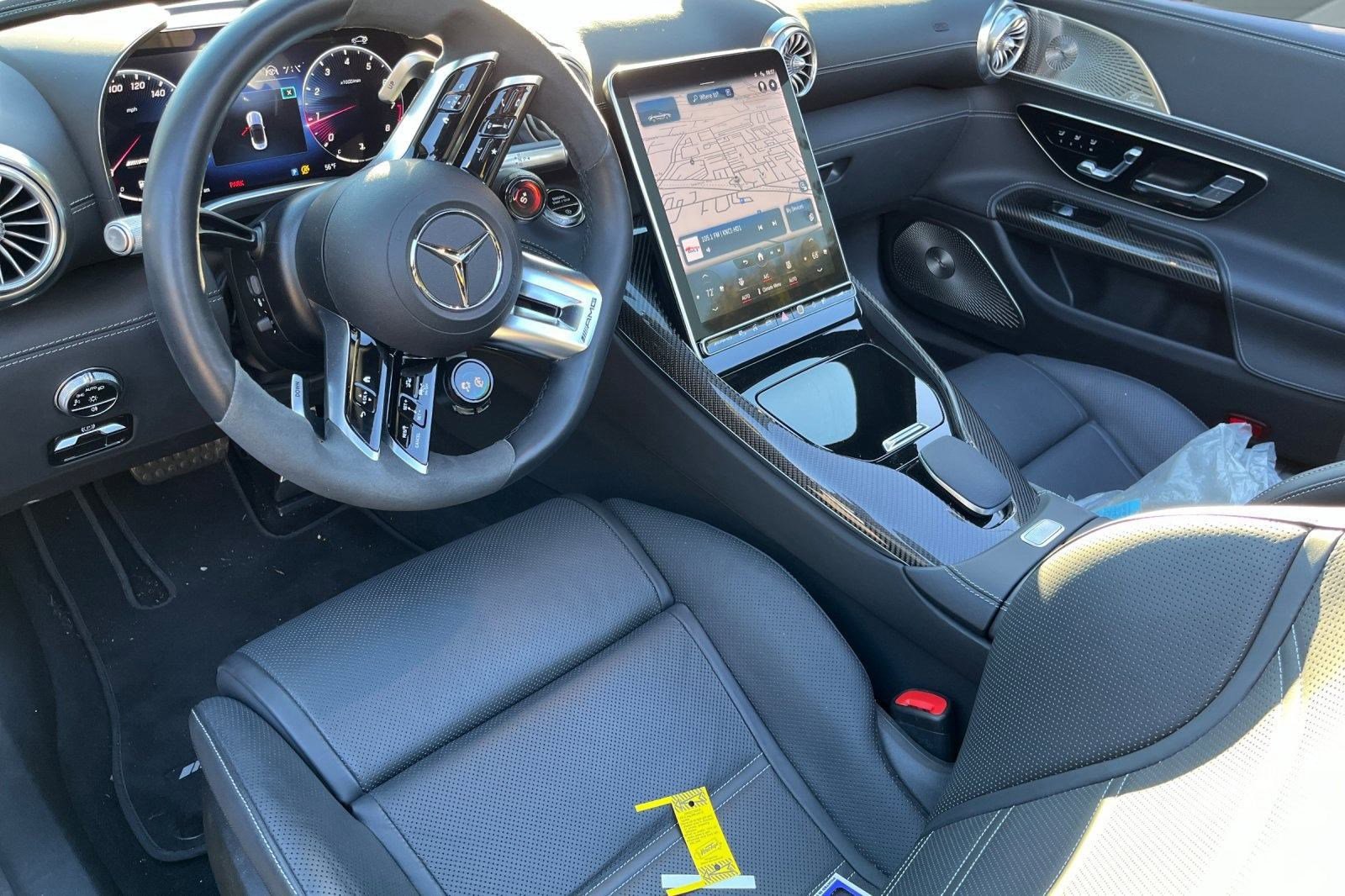 2022 Mercedes Benz SL AMG 63 photo 3