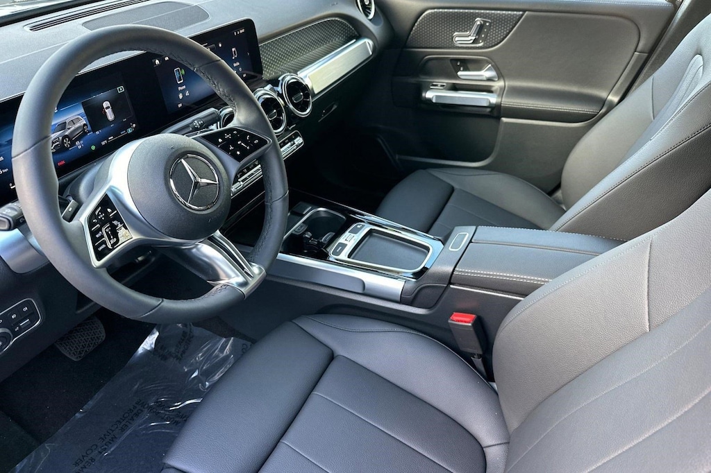 New 2026 Mercedes-Benz GLB 250 SUV