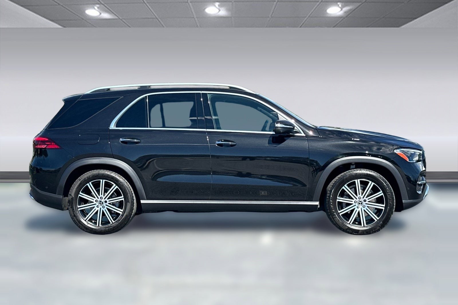 2026 Mercedes-Benz GLE 350 4MATIC SUV photo 6