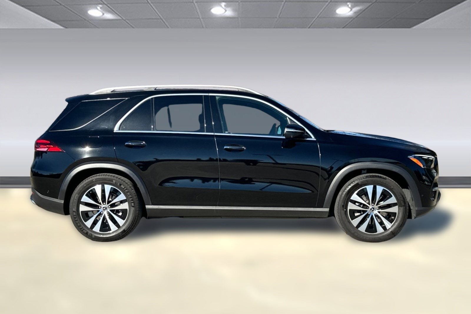 2025 Mercedes-Benz GLE GLE350 - Photo 8