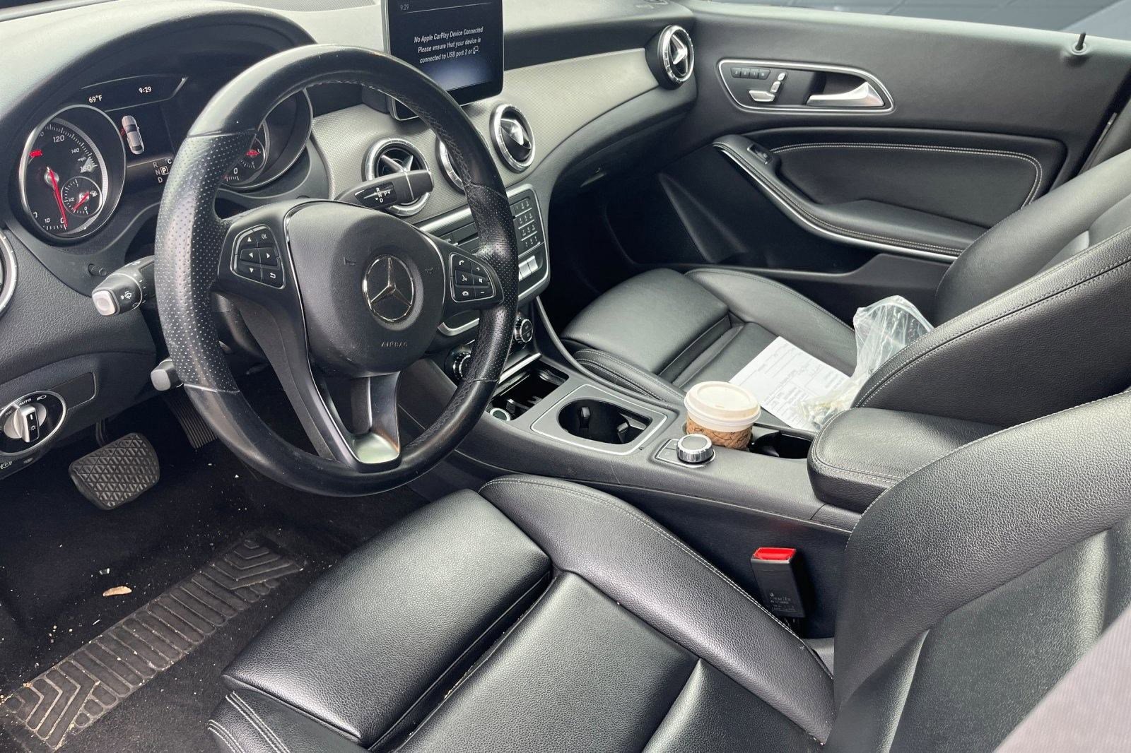 2019 Mercedes Benz CLA 250 photo 3