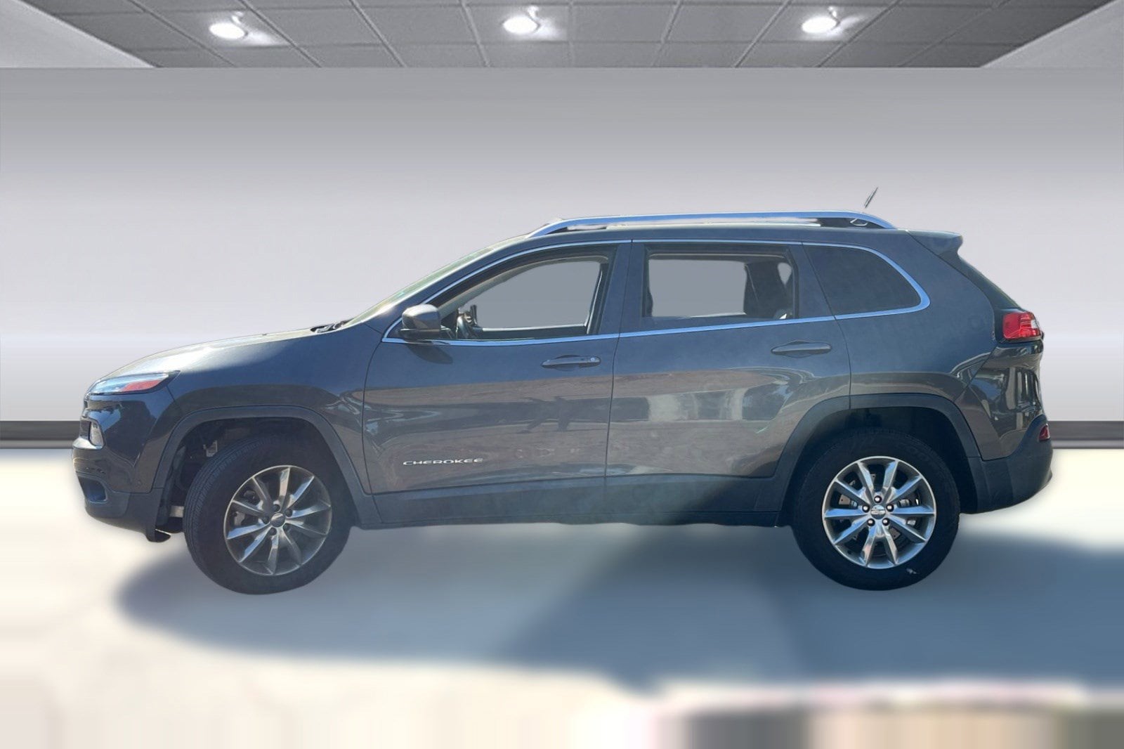 Used 2014 Jeep Cherokee Limited with VIN 1C4PJMDS9EW242661 for sale in Walnut Creek, CA