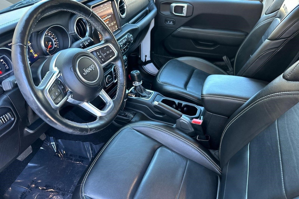 Used 2020 Jeep Gladiator Overland 4x4 Truck Crew Cab