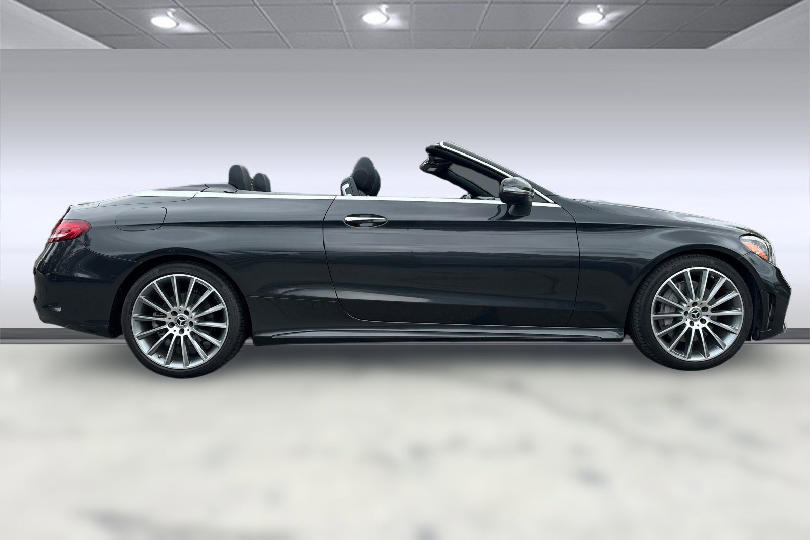 2019 Mercedes Benz C 300 Cabriolet photo 2