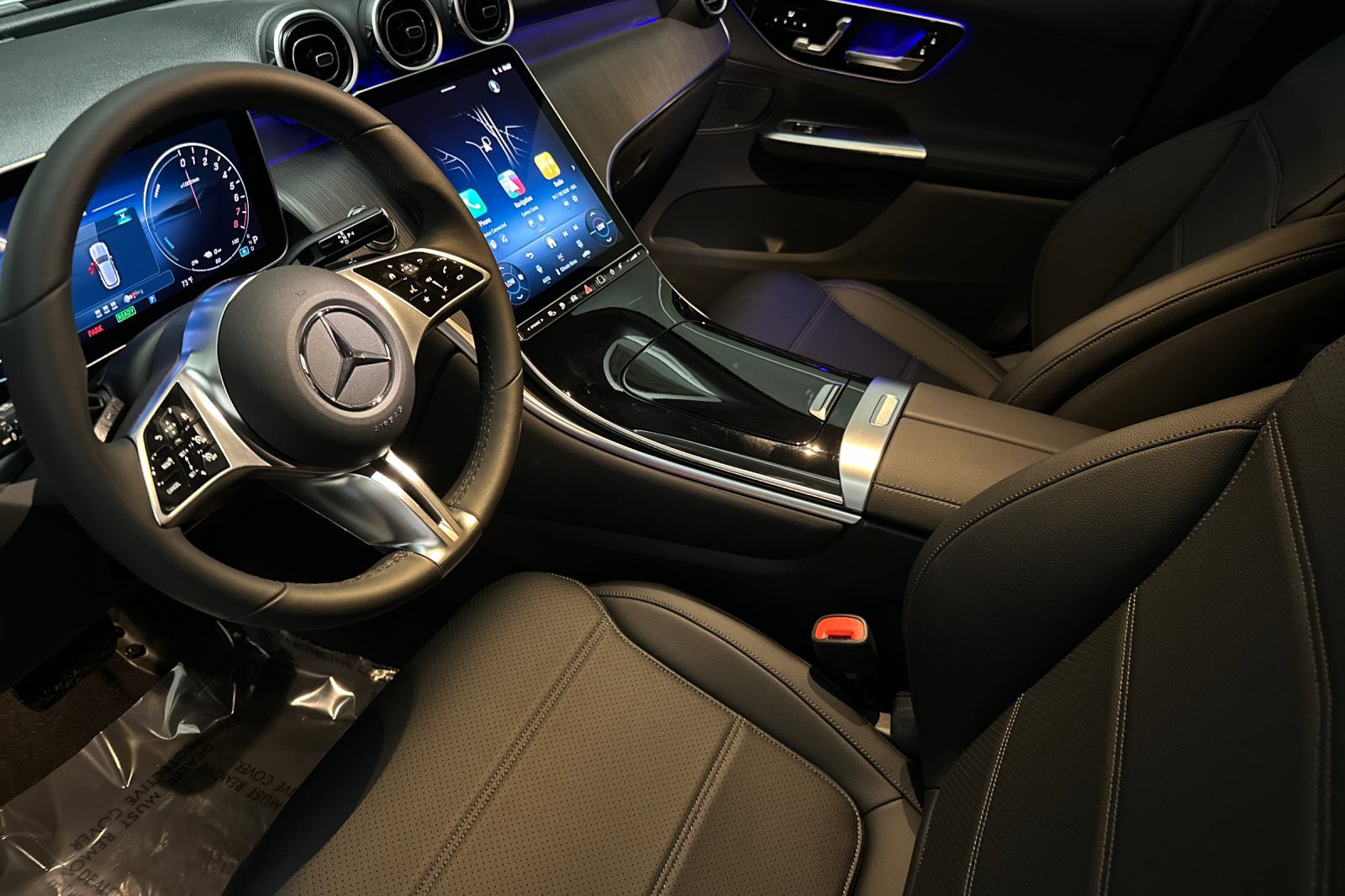 2026 Mercedes Benz GLC 350e 4MATIC photo 4