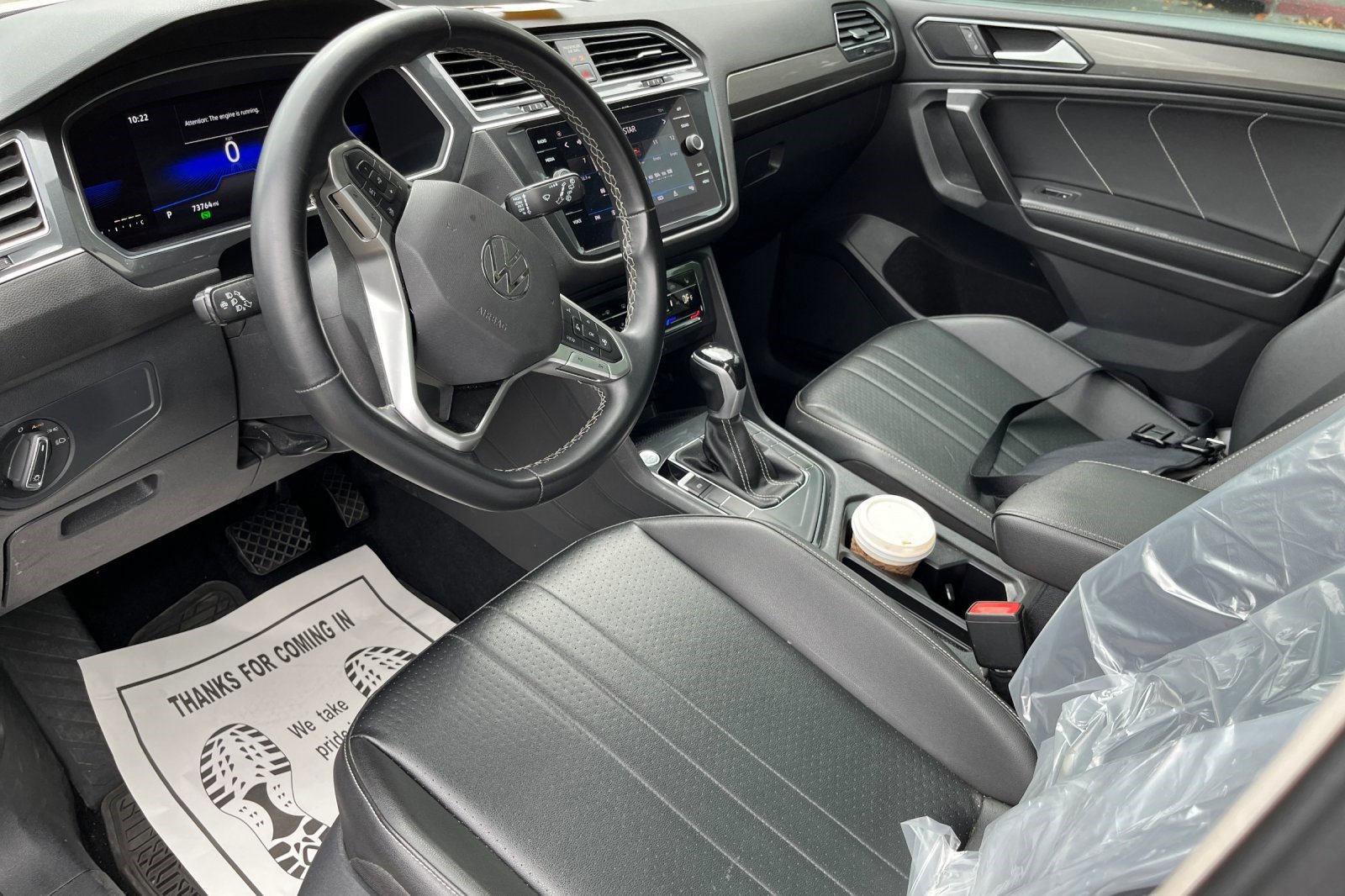 2022 Volkswagen Tiguan SE photo 3