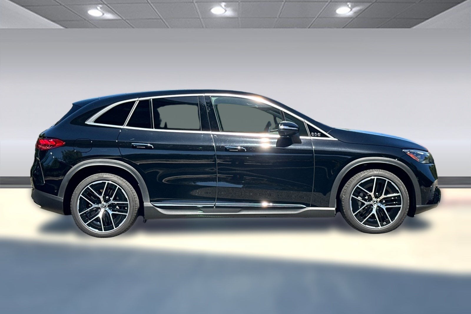 2026 Mercedes-Benz EQE SUV Base - Photo 7