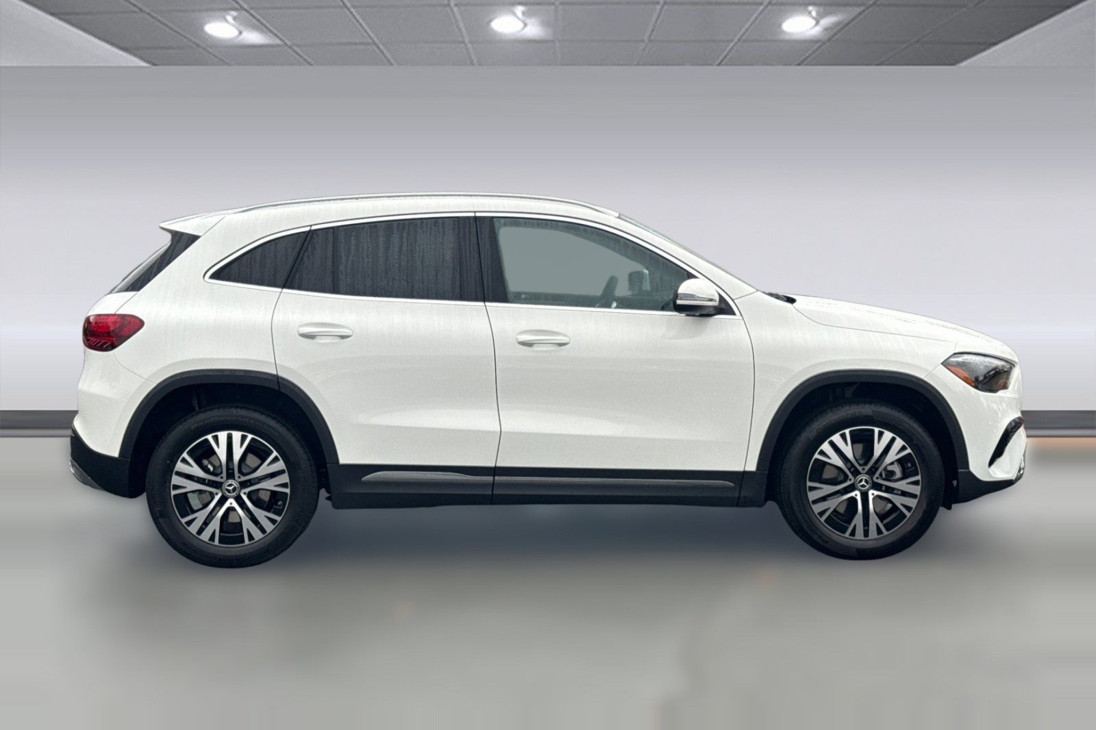 2026 Mercedes-Benz GLA 250 SUV photo 6