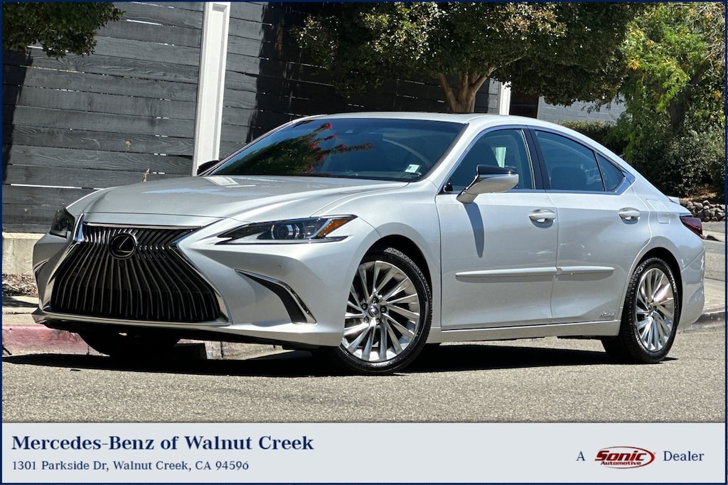 Used 2019 Lexus ES 300h Luxury FWD Sedan