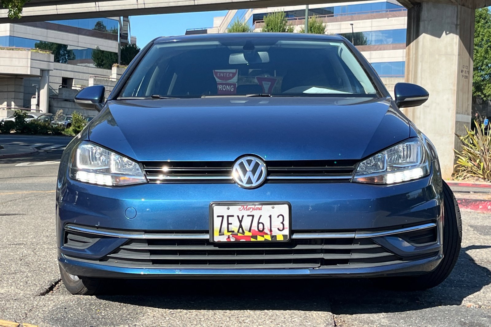 2021 Volkswagen Golf TSI photo 3